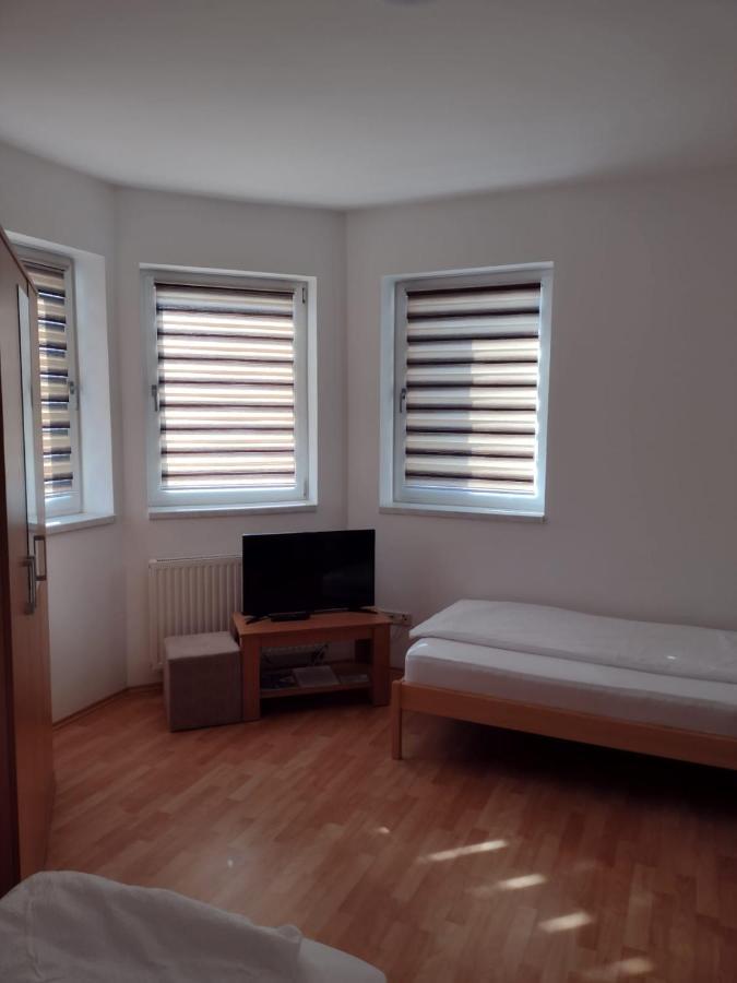 Zlatni San Hotel บันยา โควิลยาชา ภายนอก รูปภาพ