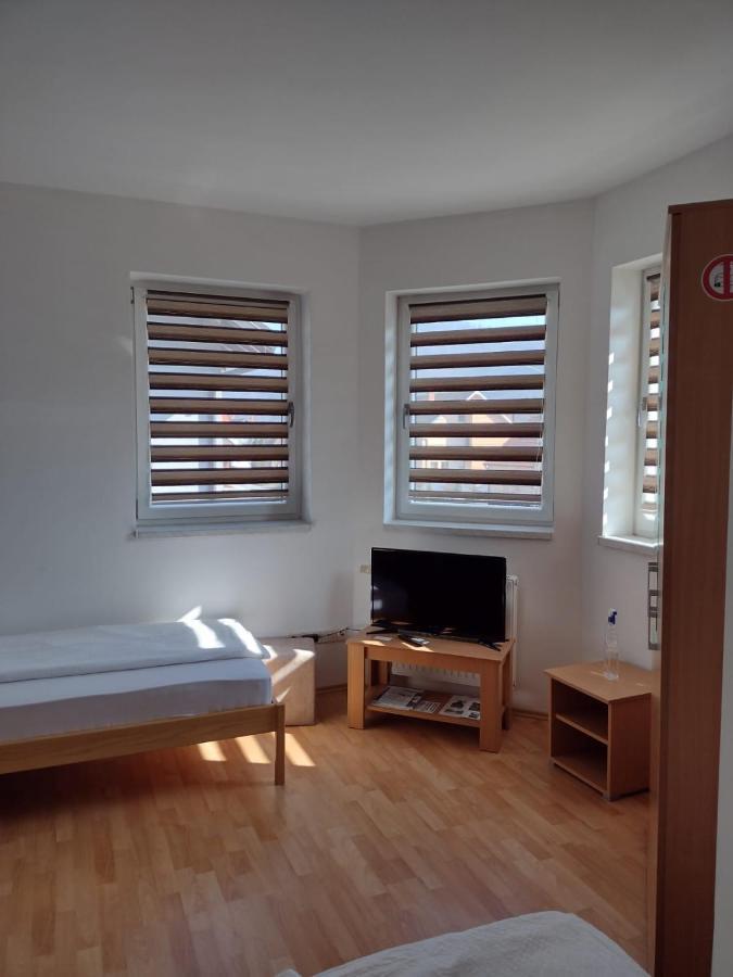 Zlatni San Hotel บันยา โควิลยาชา ภายนอก รูปภาพ