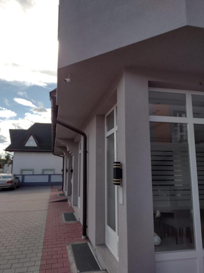 Zlatni San Hotel บันยา โควิลยาชา ภายนอก รูปภาพ