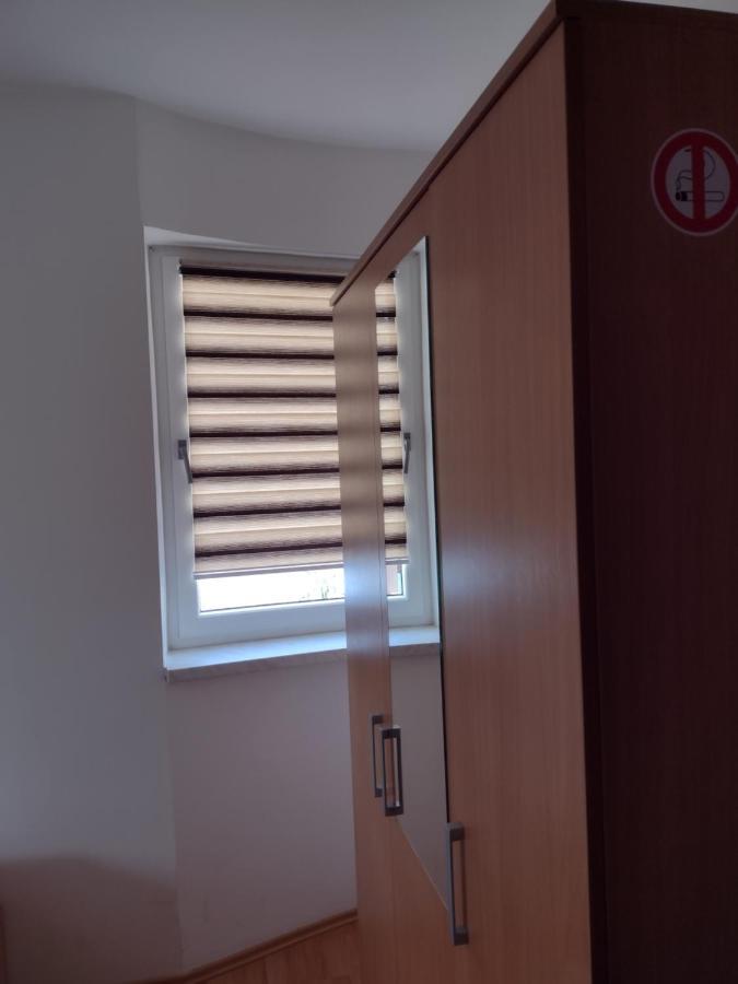 Zlatni San Hotel บันยา โควิลยาชา ภายนอก รูปภาพ