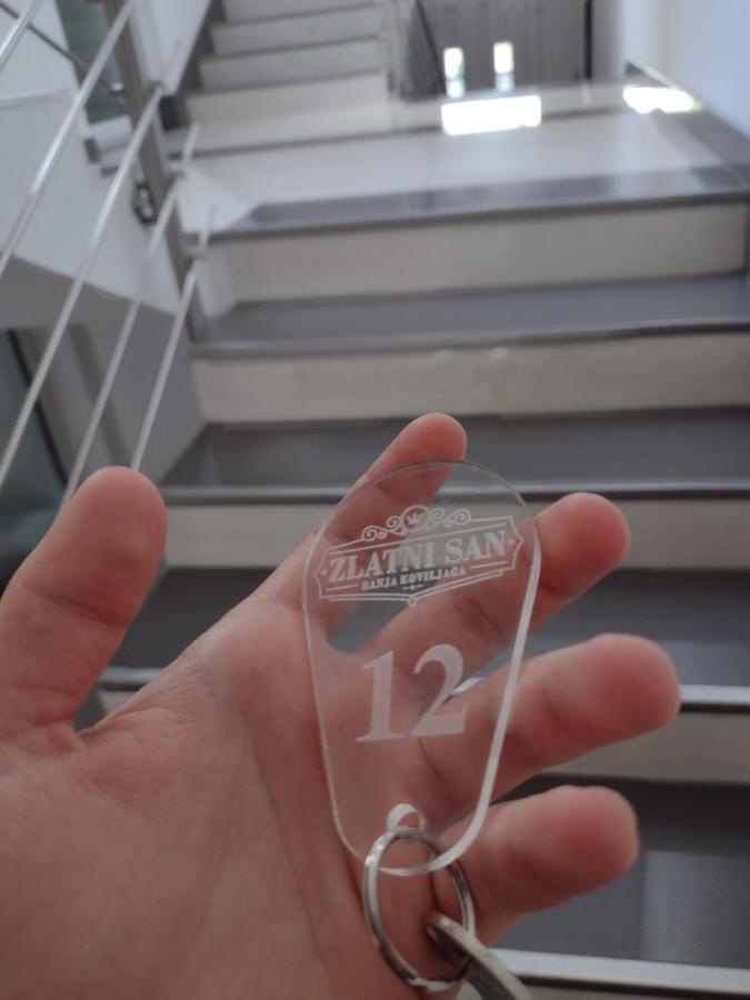 Zlatni San Hotel บันยา โควิลยาชา ภายนอก รูปภาพ